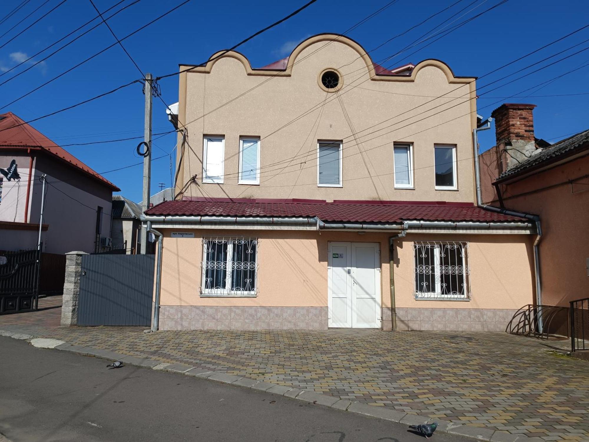 Apartments Domovik On Beregovskaya 3 Mukachevo Exterior foto
