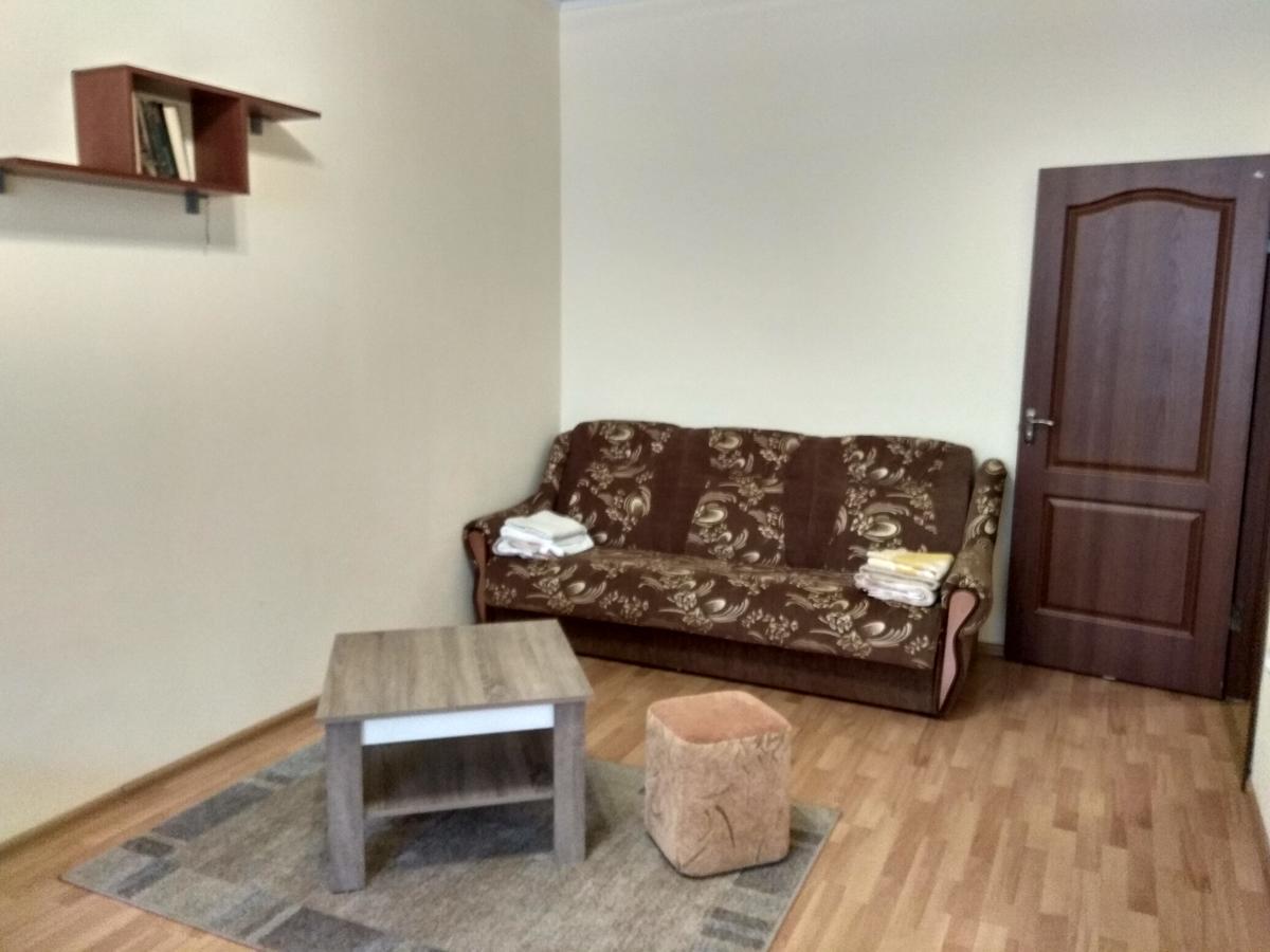 Apartments Domovik On Beregovskaya 3 Mukachevo Exterior foto